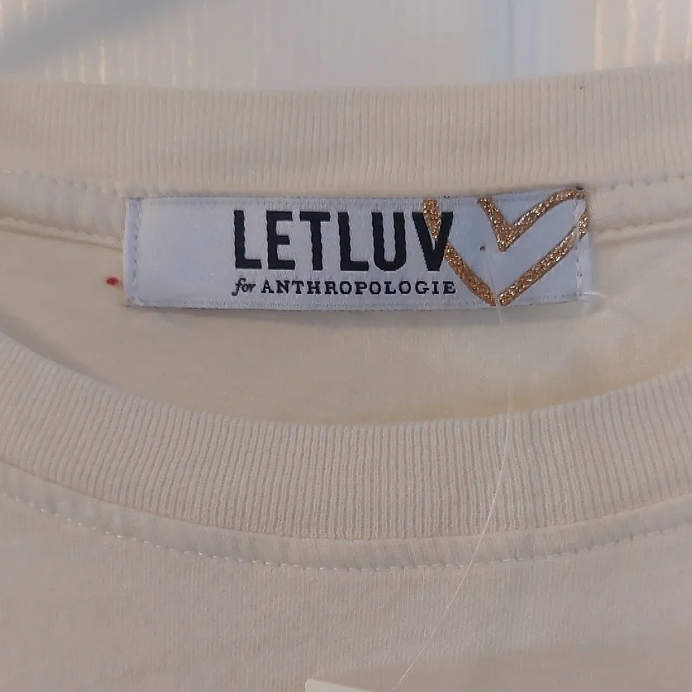 Anthropologie LetLuv White Fleetwood Mac Tee with Red Graphic NWT - Picture 2 of 5